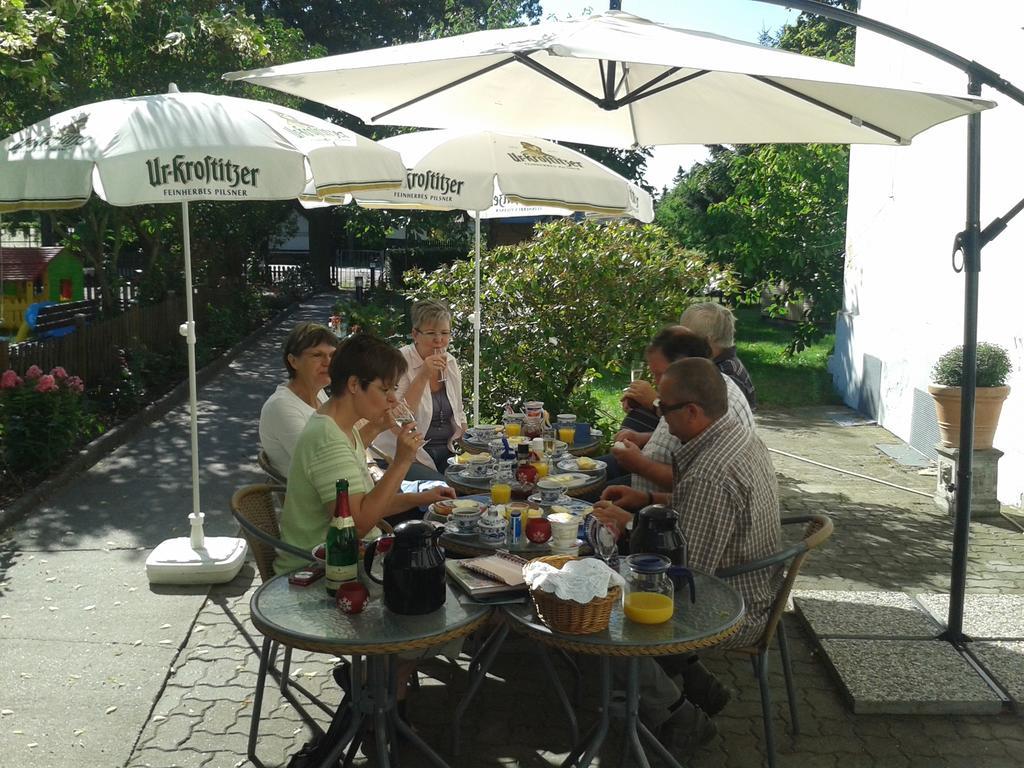 Pension Am Stadtrand Zerbst Екстер'єр фото