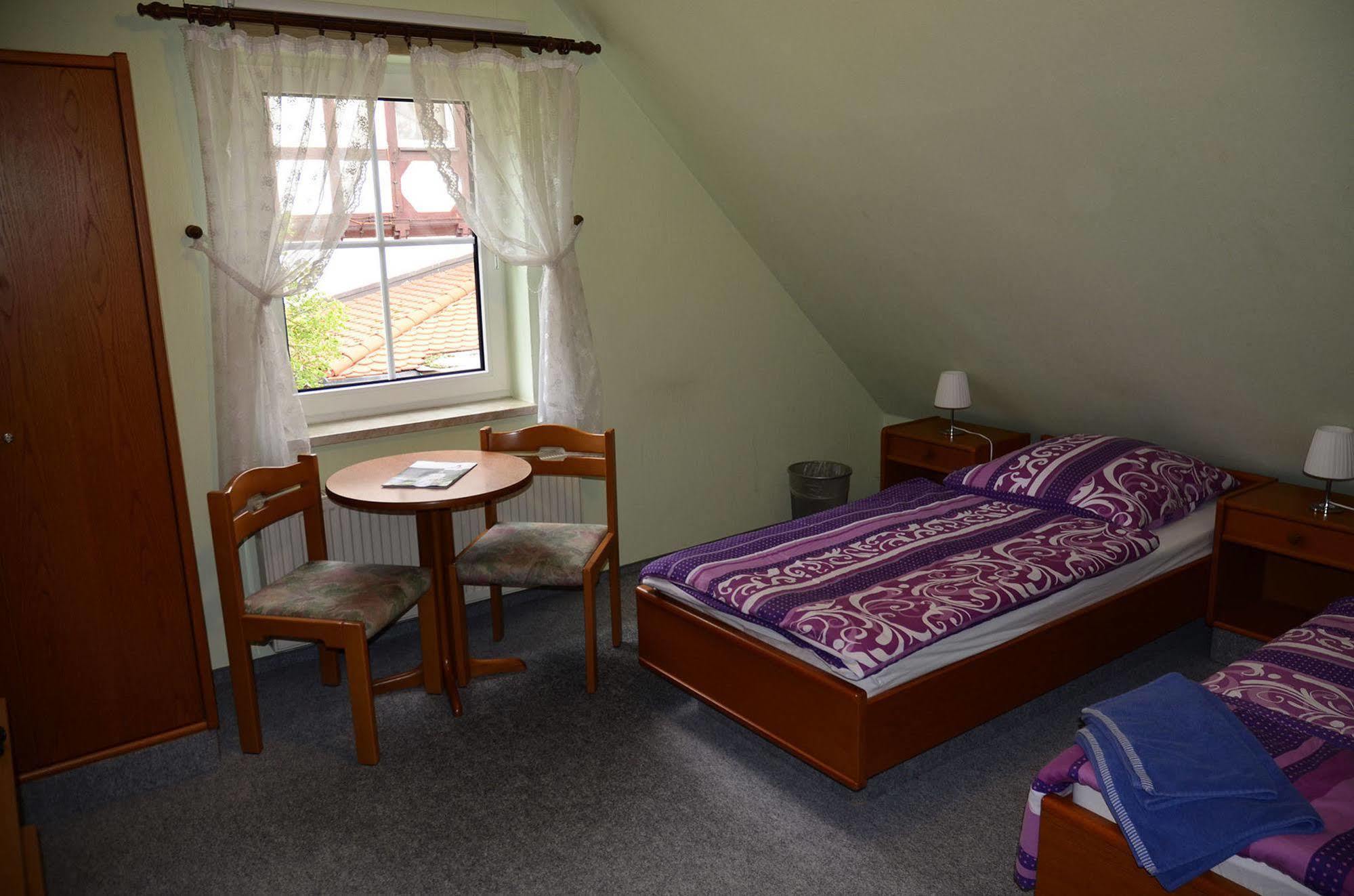 Pension Am Stadtrand Zerbst Екстер'єр фото